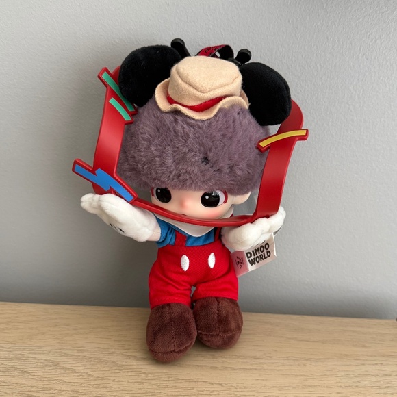 POPMART Dimoo World Open Box SECRET Mickey TV Show - Picture 2 of 9